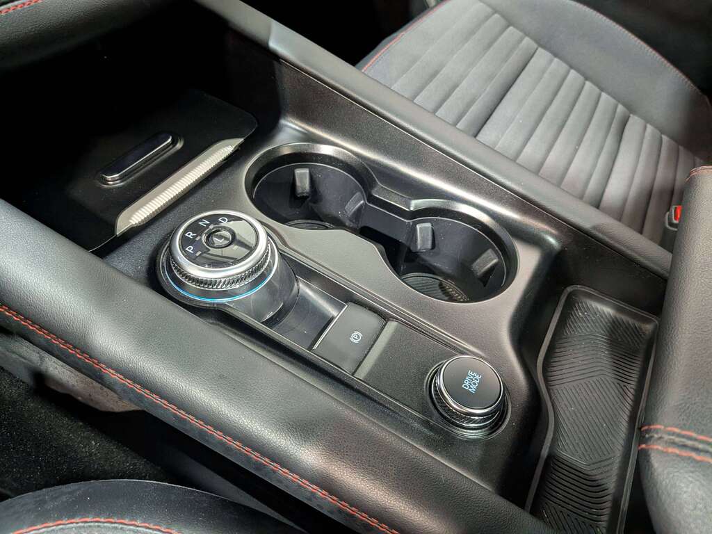 Ford Explorer 2025