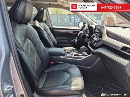 used 2021 Toyota Highlander car, priced at $37,995