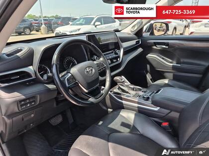 used 2021 Toyota Highlander car, priced at $37,995