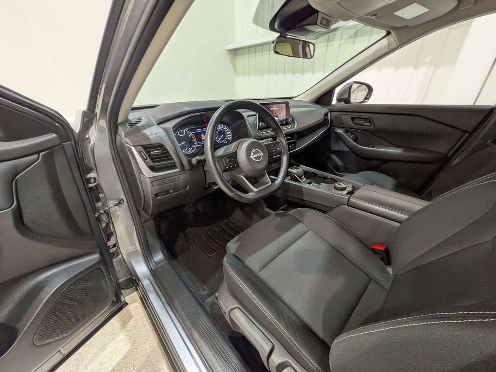 Nissan Rogue 2024