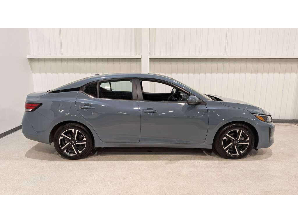 Nissan Sentra 2024