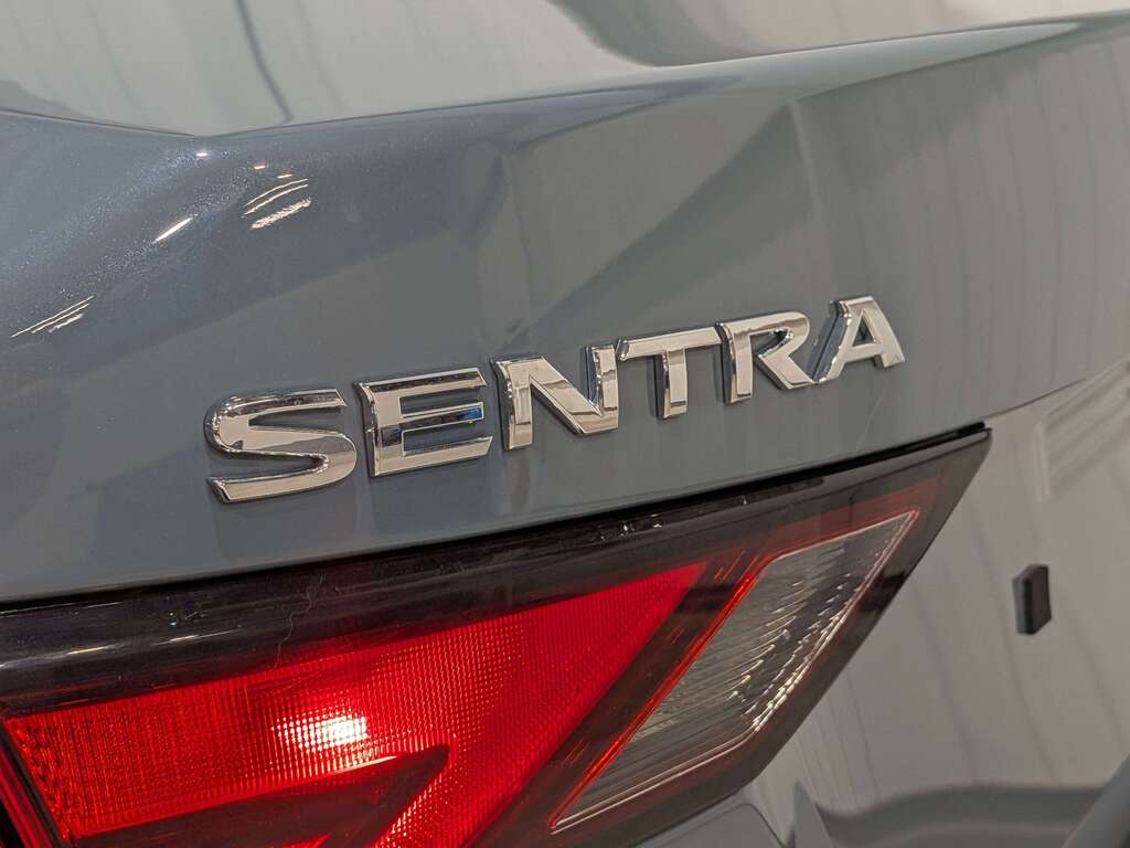 Nissan Sentra 2024