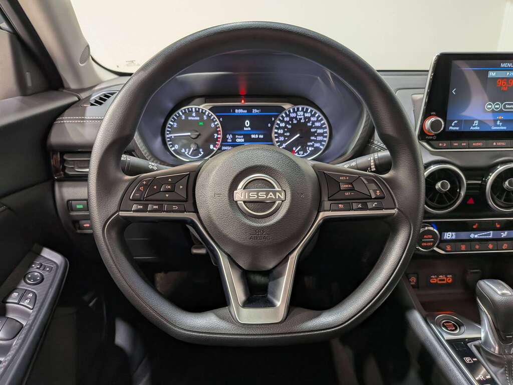 Nissan Sentra 2024