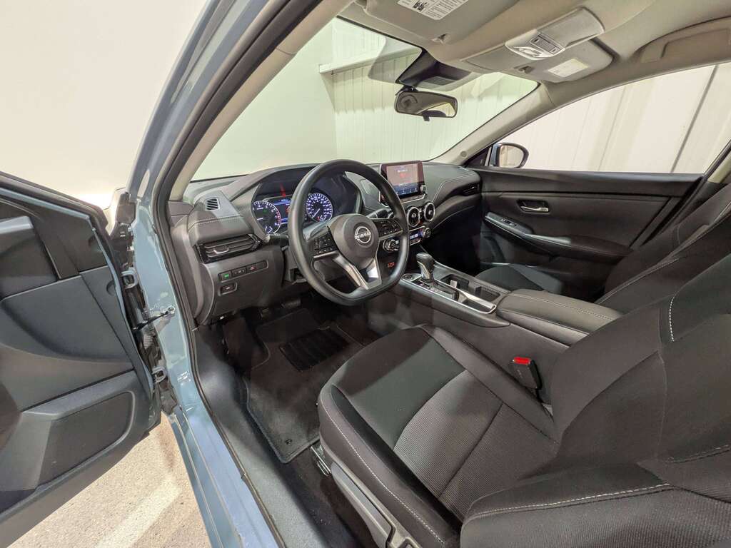 Nissan Sentra 2024