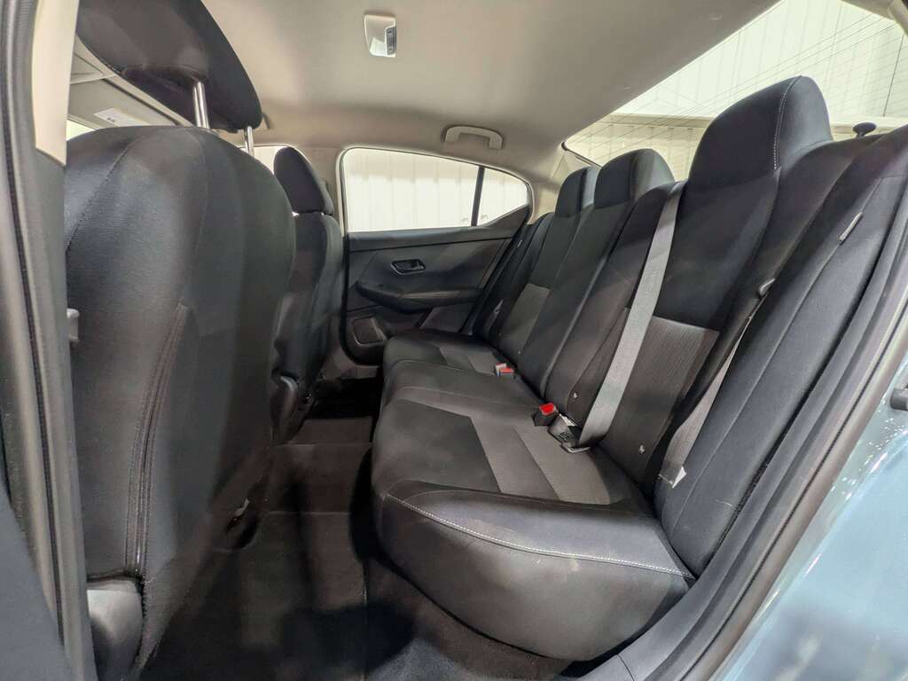 Nissan Sentra 2024