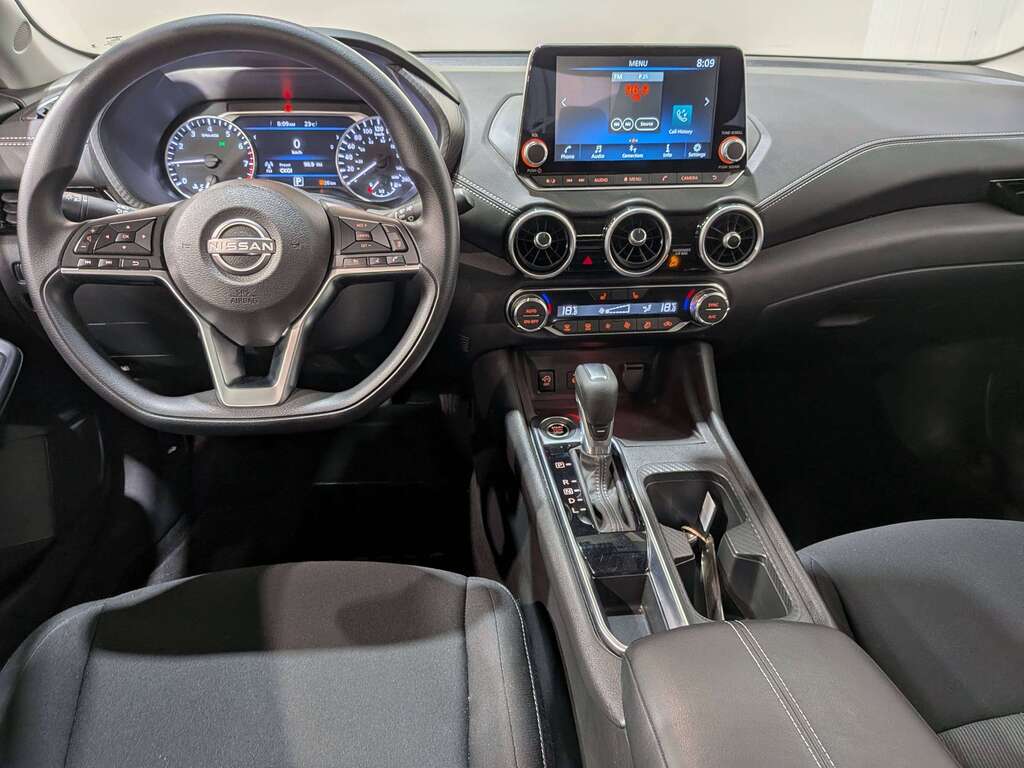 Nissan Sentra 2024