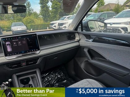 used 2025 Volkswagen Tiguan car, priced at $34,245
