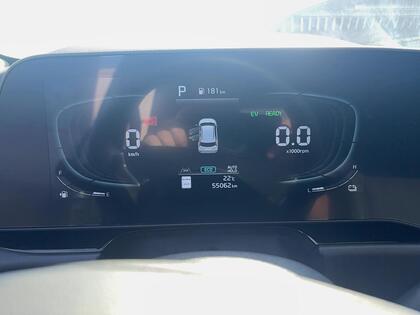 used 2023 Kia Niro PHEV car, priced at $28,999