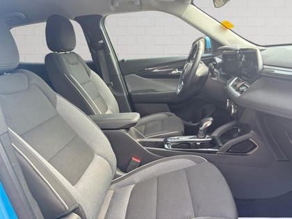 used 2025 Chevrolet TrailBlazer car, priced at $29,350