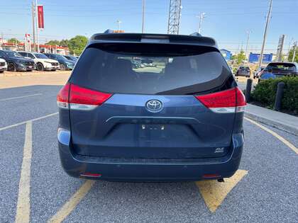 used 2014 Toyota Sienna car