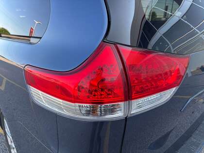 used 2014 Toyota Sienna car