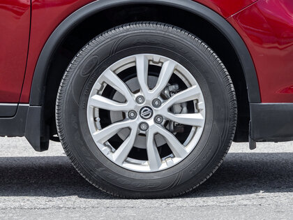 used 2020 Nissan Rogue car, priced at $17,995
