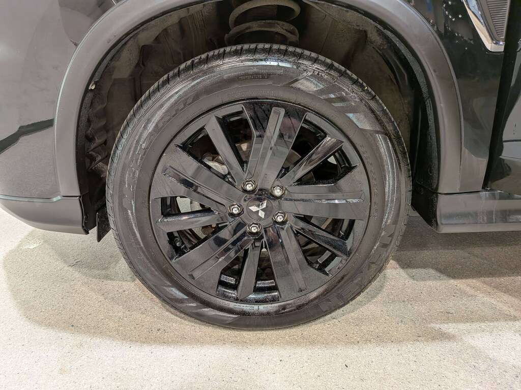 Mitsubishi RVR 2023