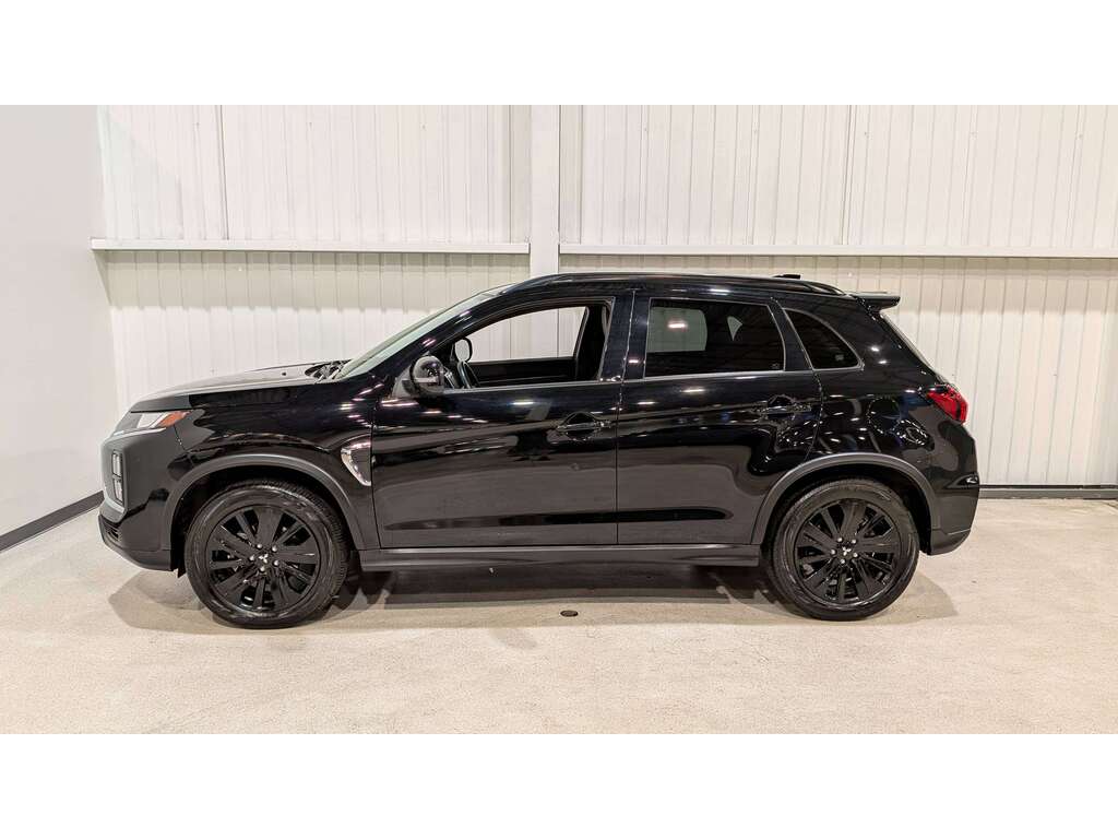 Mitsubishi RVR 2023