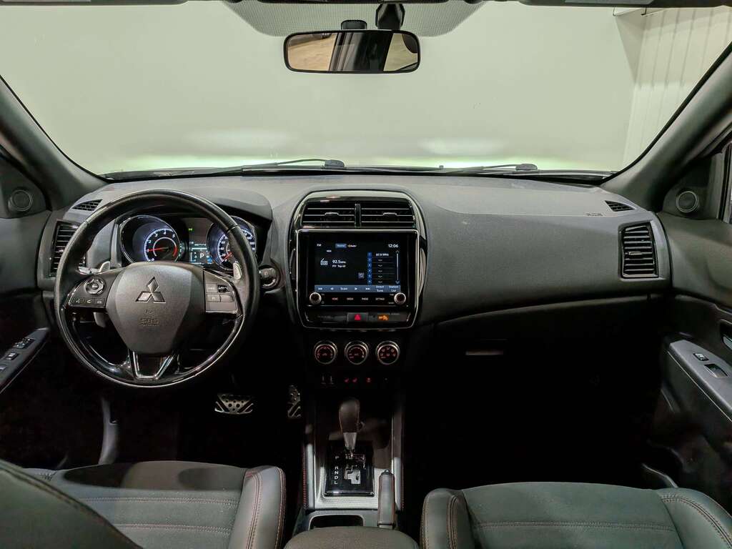 Mitsubishi RVR 2023