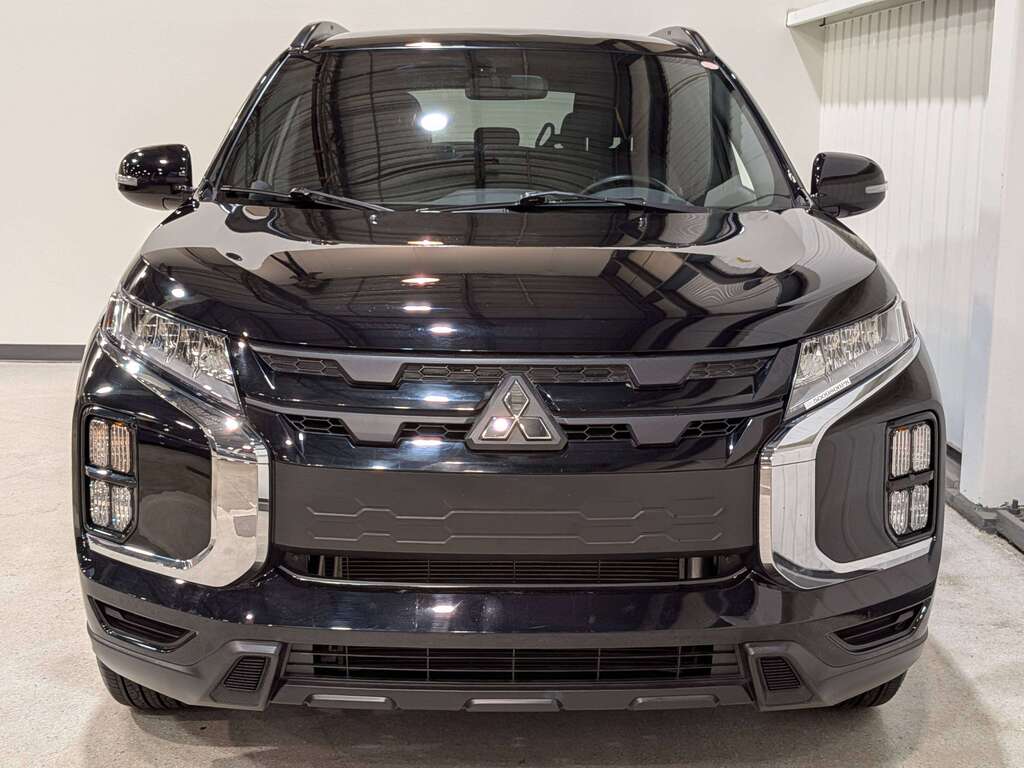 Mitsubishi RVR 2023