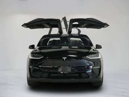 used 2022 Tesla Model X car, priced at $85,900