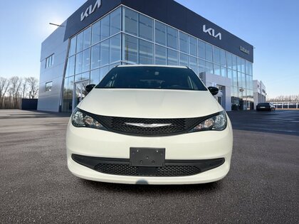 used 2025 Chrysler Grand Caravan car, priced at $36,999