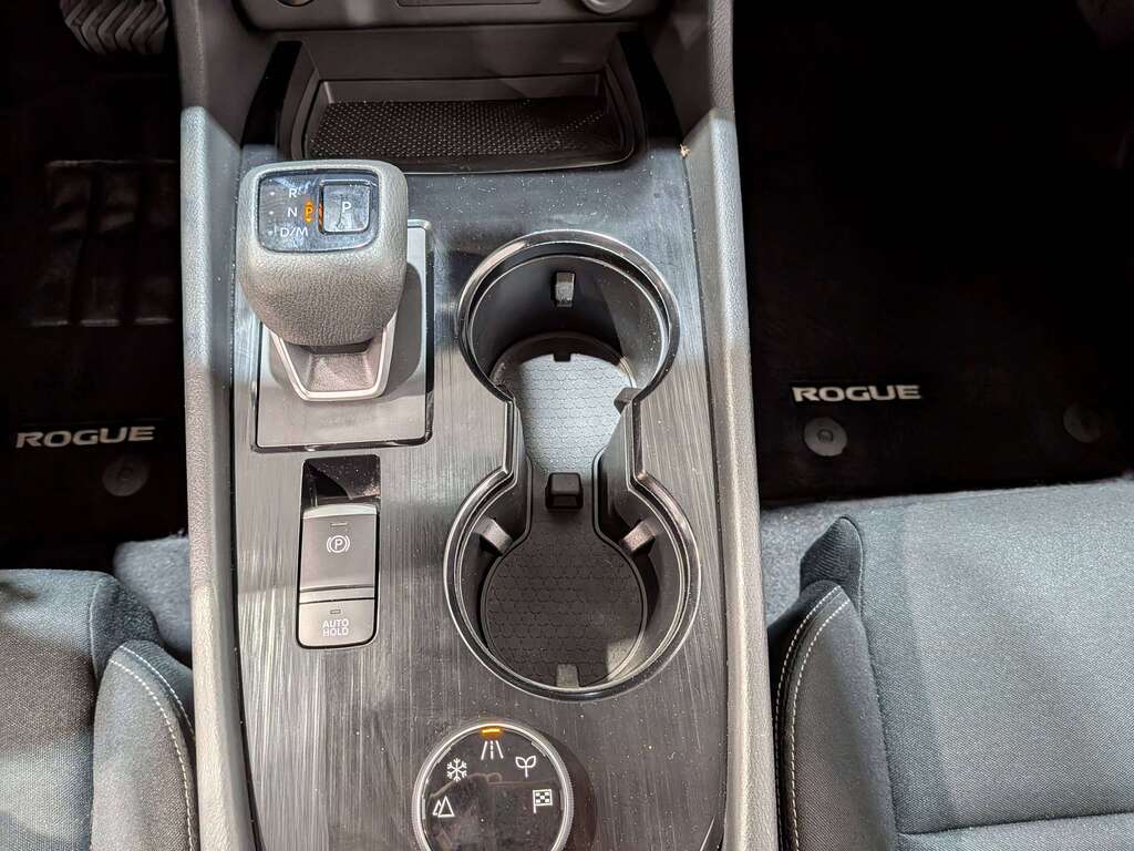 Nissan Rogue 2024