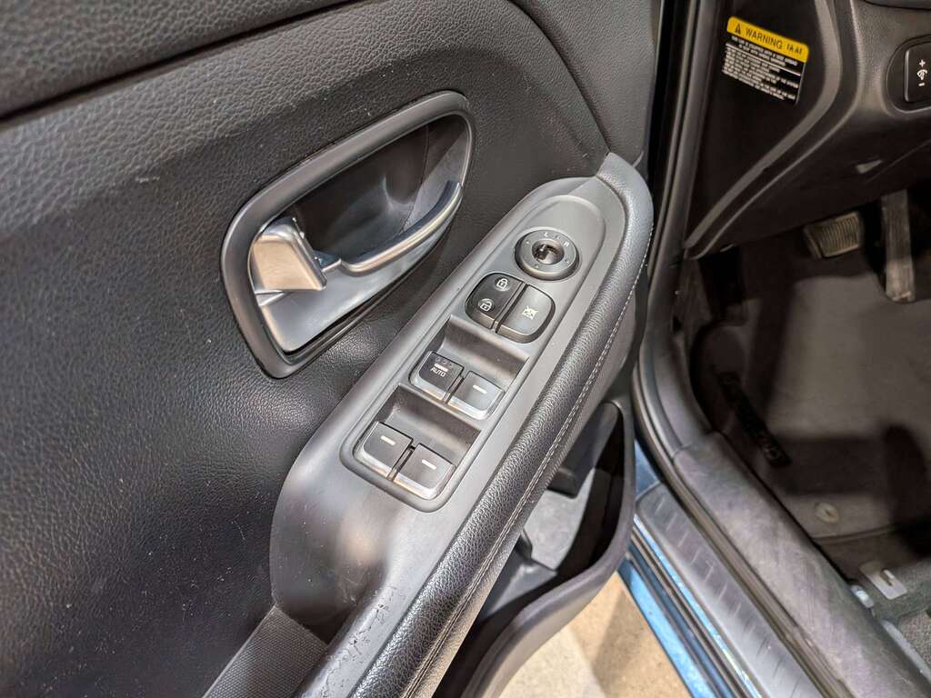 Kia Rondo 2017