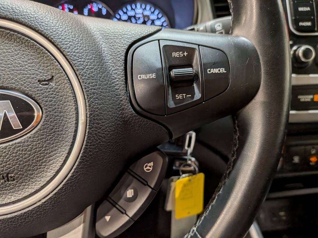 Kia Rondo 2017
