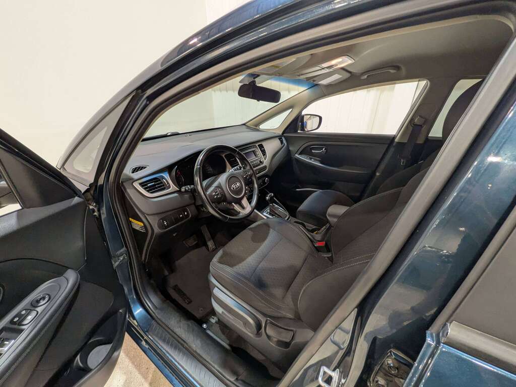 Kia Rondo 2017