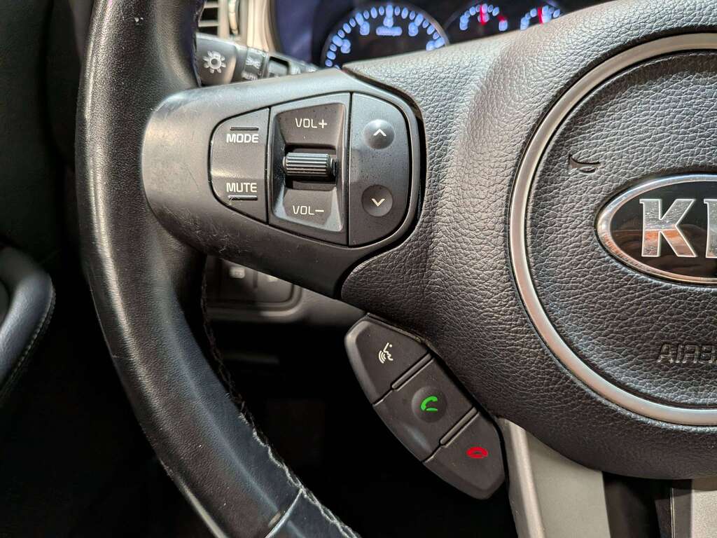 Kia Rondo 2017
