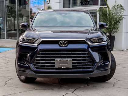 used 2025 Toyota Grand Highlander car, priced at $49,995
