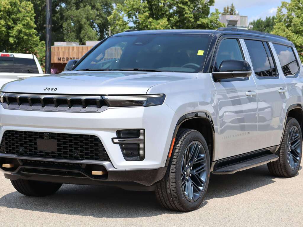 2026 Jeep Grand Wagoneer [14]