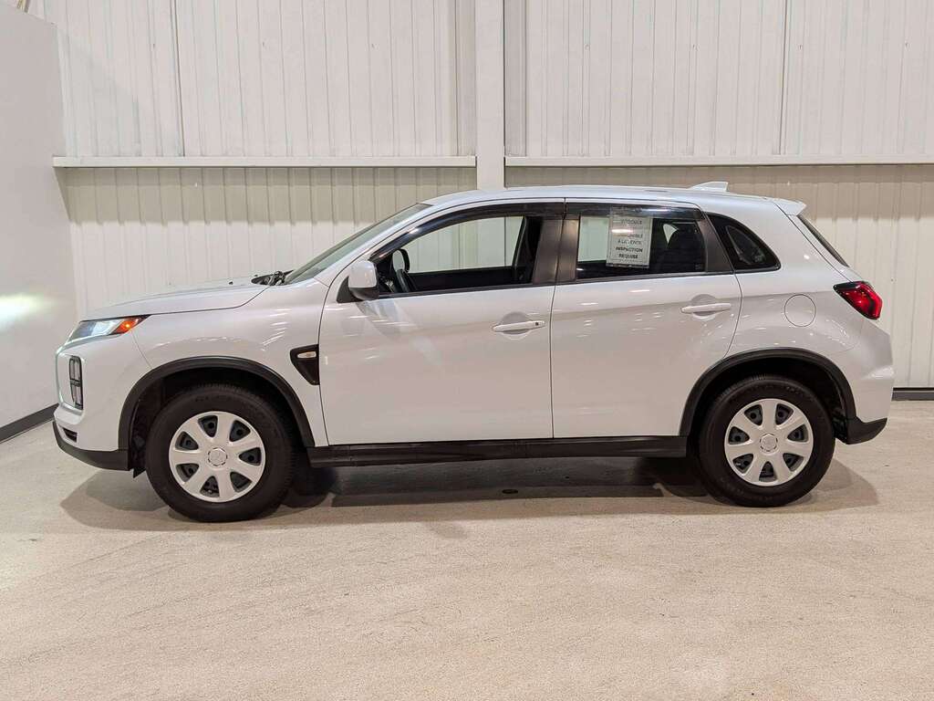 Mitsubishi RVR 2023