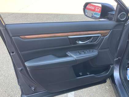 used 2017 Honda CR-V car, priced at $22,900