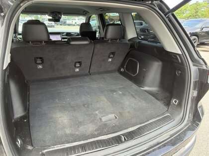 used 2022 Jeep Grand Cherokee car, priced at $37,995