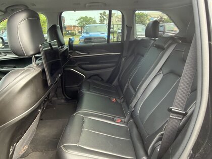used 2022 Jeep Grand Cherokee car, priced at $37,995
