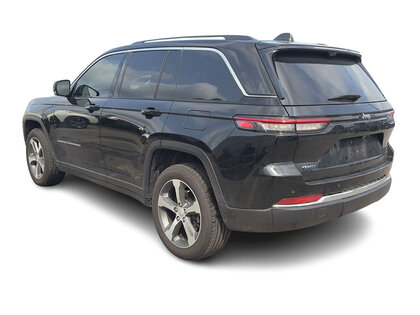 used 2022 Jeep Grand Cherokee car, priced at $37,995