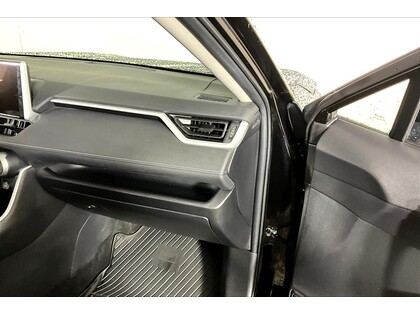 used 2024 Toyota RAV4 car, priced at $32,998