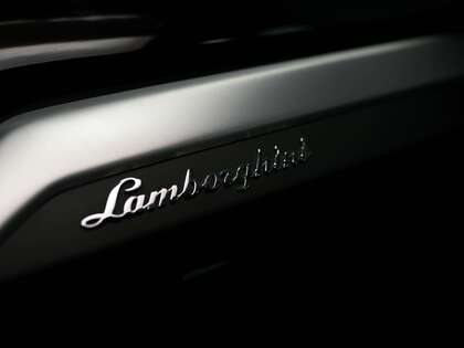 used 2019 Lamborghini Urus car, priced at $199,900