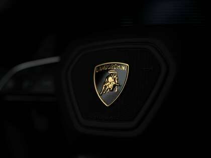 used 2019 Lamborghini Urus car, priced at $199,900