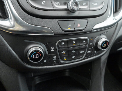 used 2022 Chevrolet Equinox car, priced at $23,295