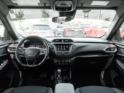 used 2022 Chevrolet TrailBlazer car, priced at $21,573