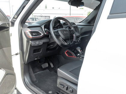 used 2022 Chevrolet TrailBlazer car, priced at $21,573