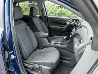 used 2022 Chevrolet Equinox car, priced at $23,295