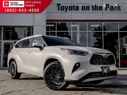 used 2022 Toyota Highlander car, priced at $44,495
