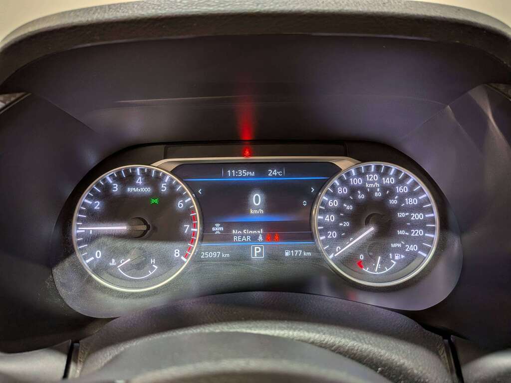 Nissan Sentra 2024