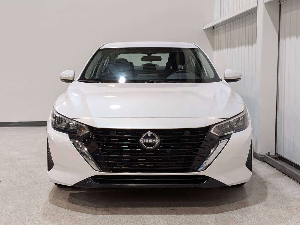 Nissan Sentra 2024