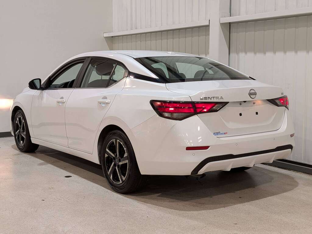 Nissan Sentra 2024