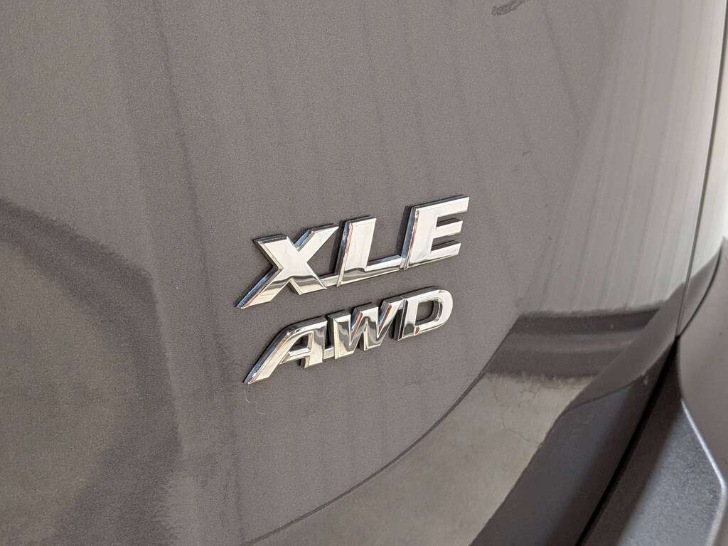 Toyota RAV4 2015
