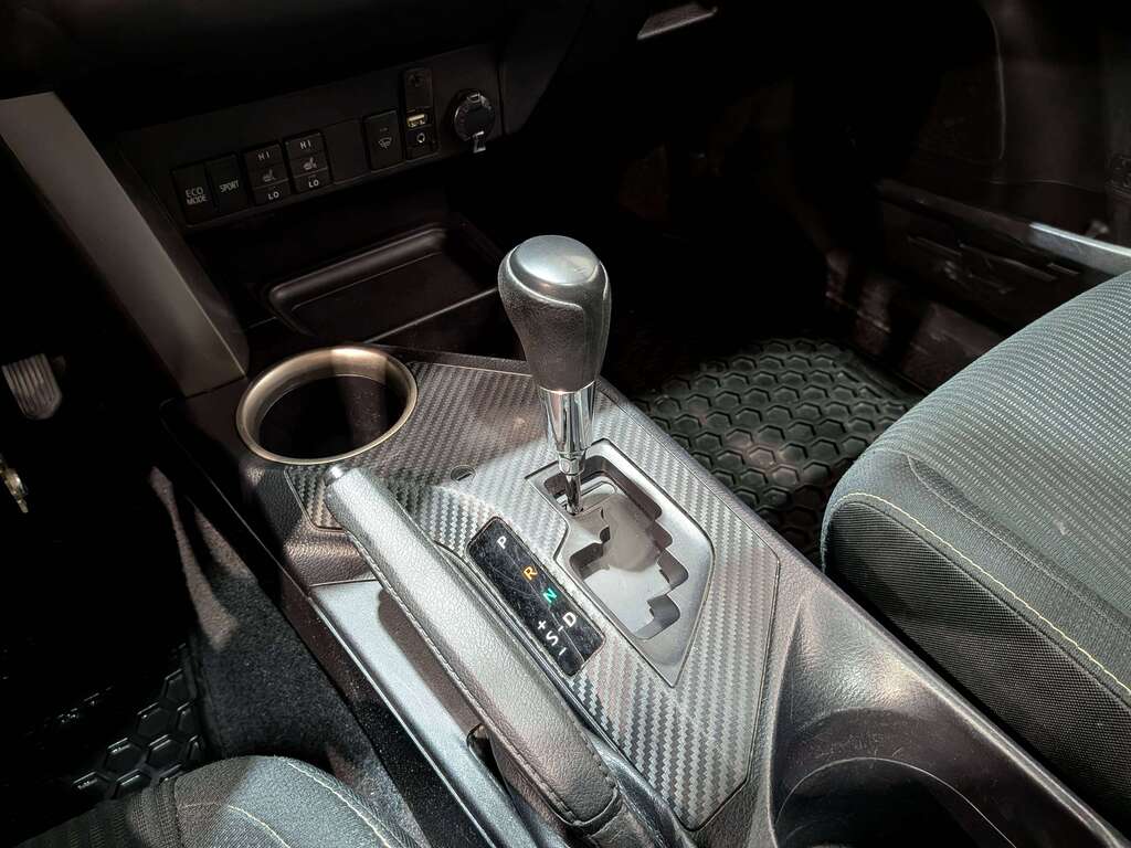 Toyota RAV4 2015