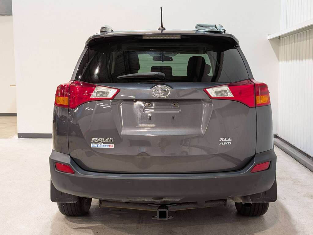 Toyota RAV4 2015