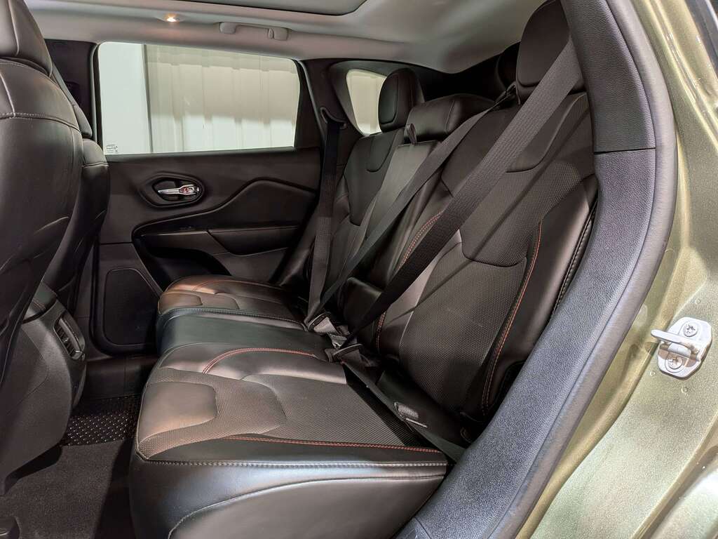 Jeep Cherokee 2021