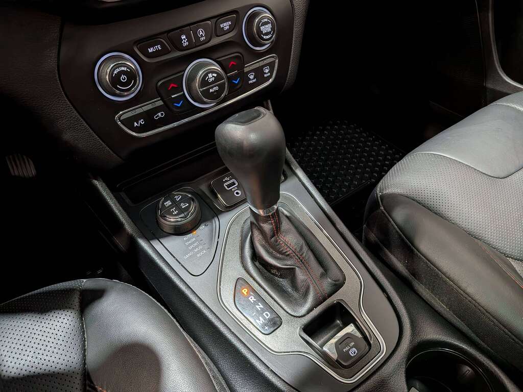 Jeep Cherokee 2021